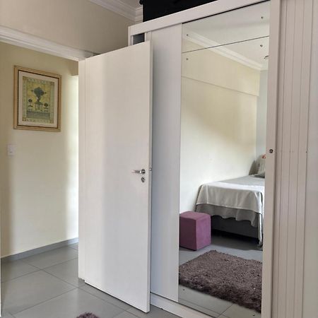 Apartamento Praia Γκουαρούχα Εξωτερικό φωτογραφία